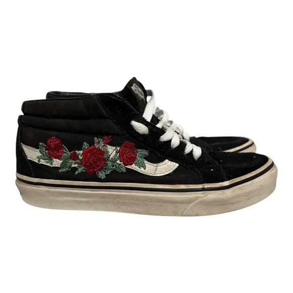 Vans Shoes - Vans Sk8-HI Women's 7 Black Rose Embroidered Floral Pattern High Top Shoes